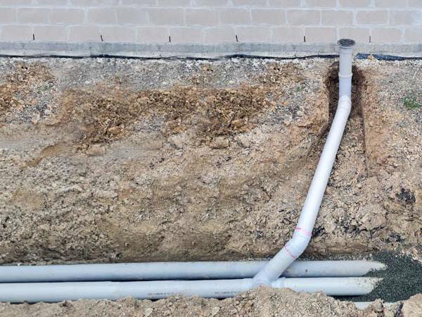 Separated Black & Grey Water thumbnail