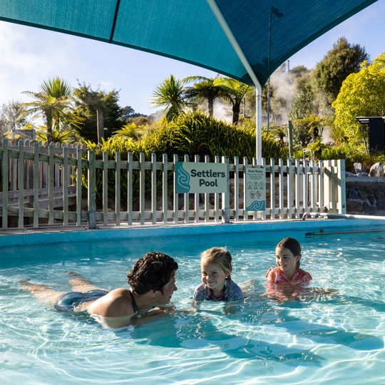 The Settlers Pool