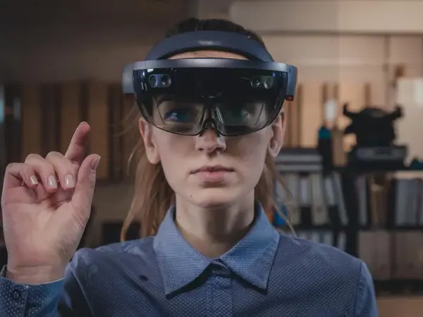 Mixed Reality: The Smart Manufacturing Technology You Didn’t Know You Needed